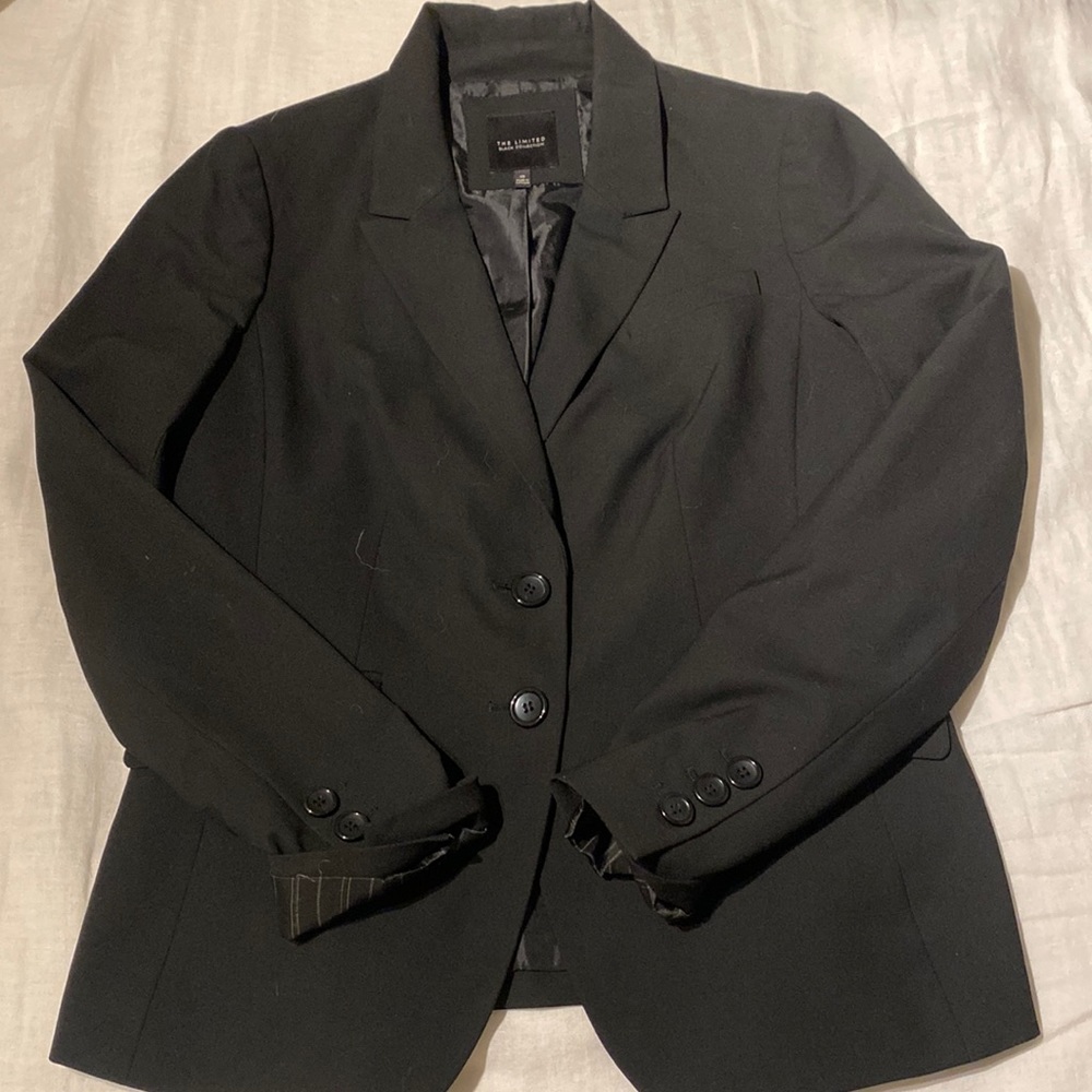 Black The Limited blazer size 10